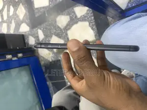 New Apple iPhone 11 128 GB Black