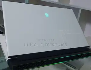 New Laptop Alienware M17x R2 16GB Intel Core I7 SSD 512GB