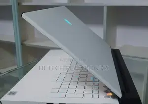 New Laptop Alienware M17x R2 16GB Intel Core I7 SSD 512GB