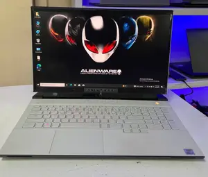 New Laptop Alienware M17x R2 16GB Intel Core I7 SSD 512GB
