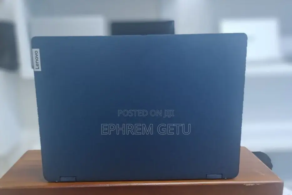 New Laptop Lenovo Flex 5 16GB Intel Core I7 SSD 512GB
