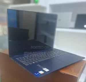 New Laptop Lenovo Flex 5 16GB Intel Core I7 SSD 512GB