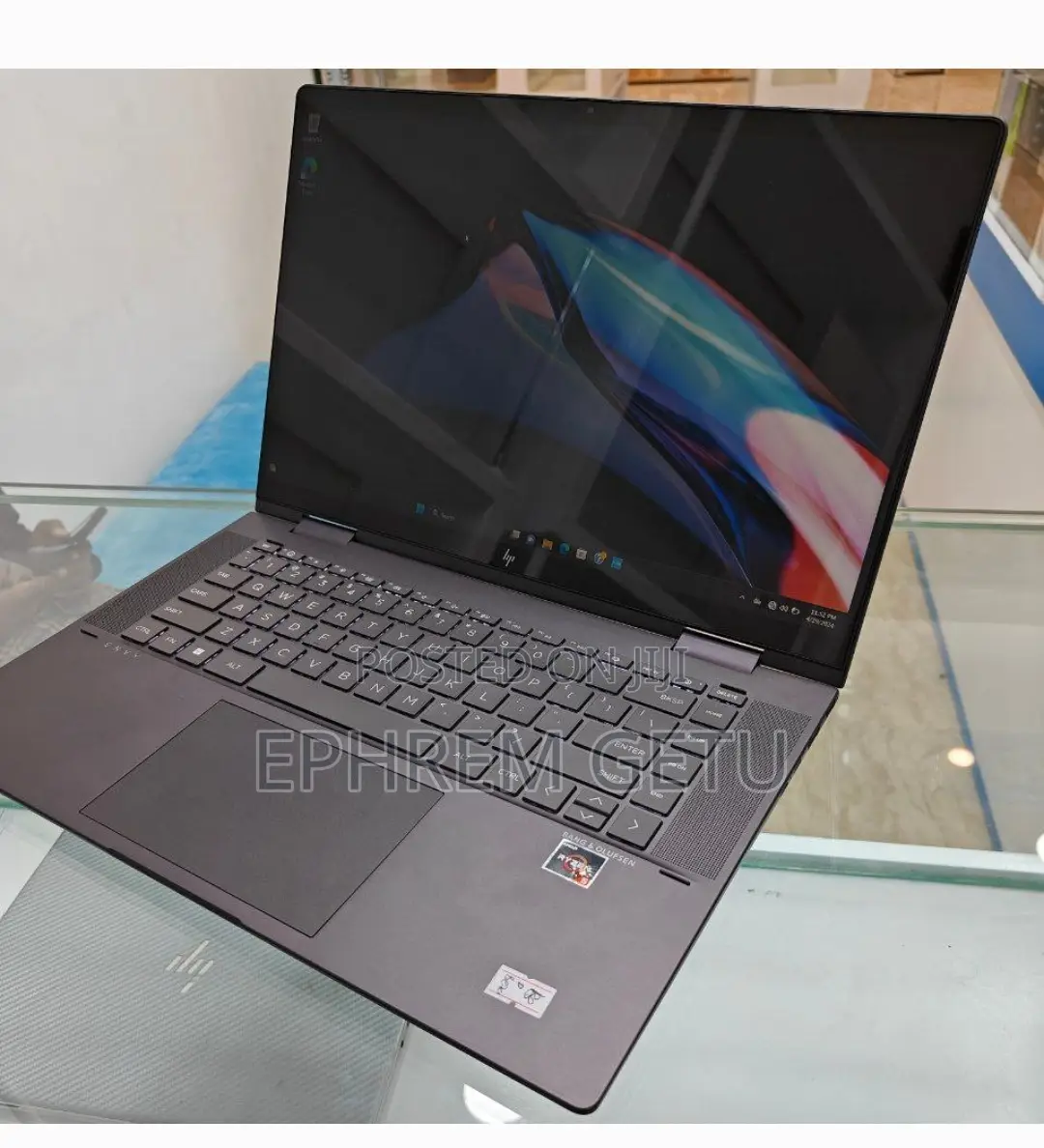 New Laptop HP Envy X360 8GB AMD Ryzen 5 SSD 512GB