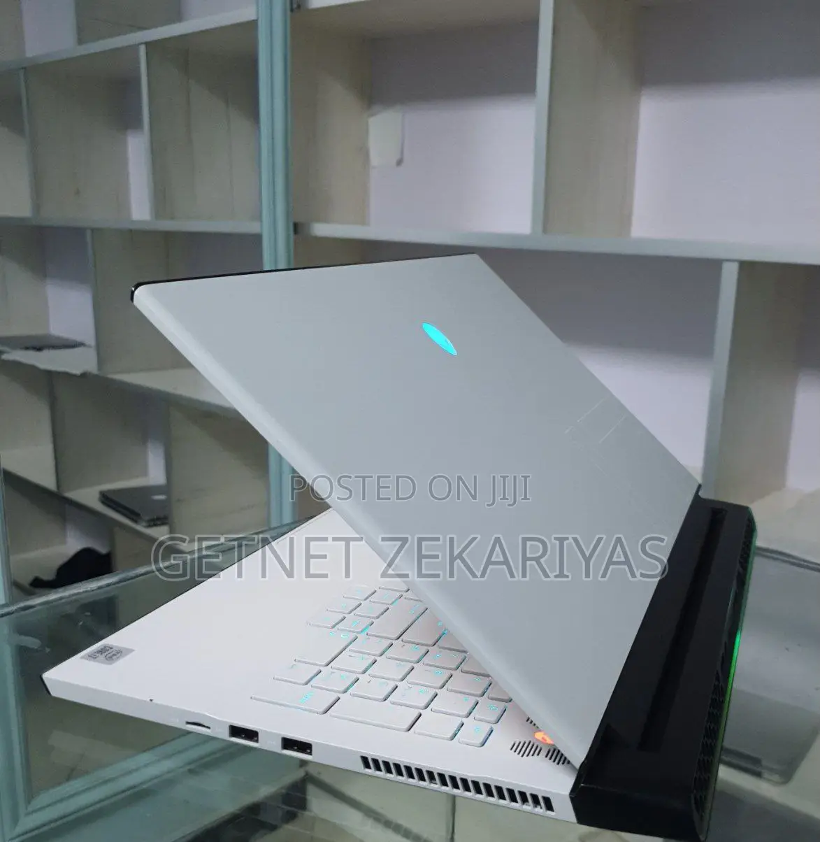 New Laptop Alienware M17x R2 16GB Intel Core I7 SSD 512GB