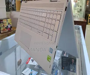 New Laptop HP Envy X360 8GB Intel Core I5 SSD 512GB