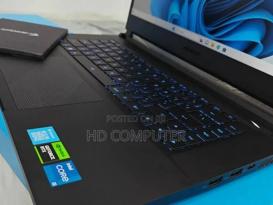 New Laptop 16GB Intel Core I5 SSD 512GB