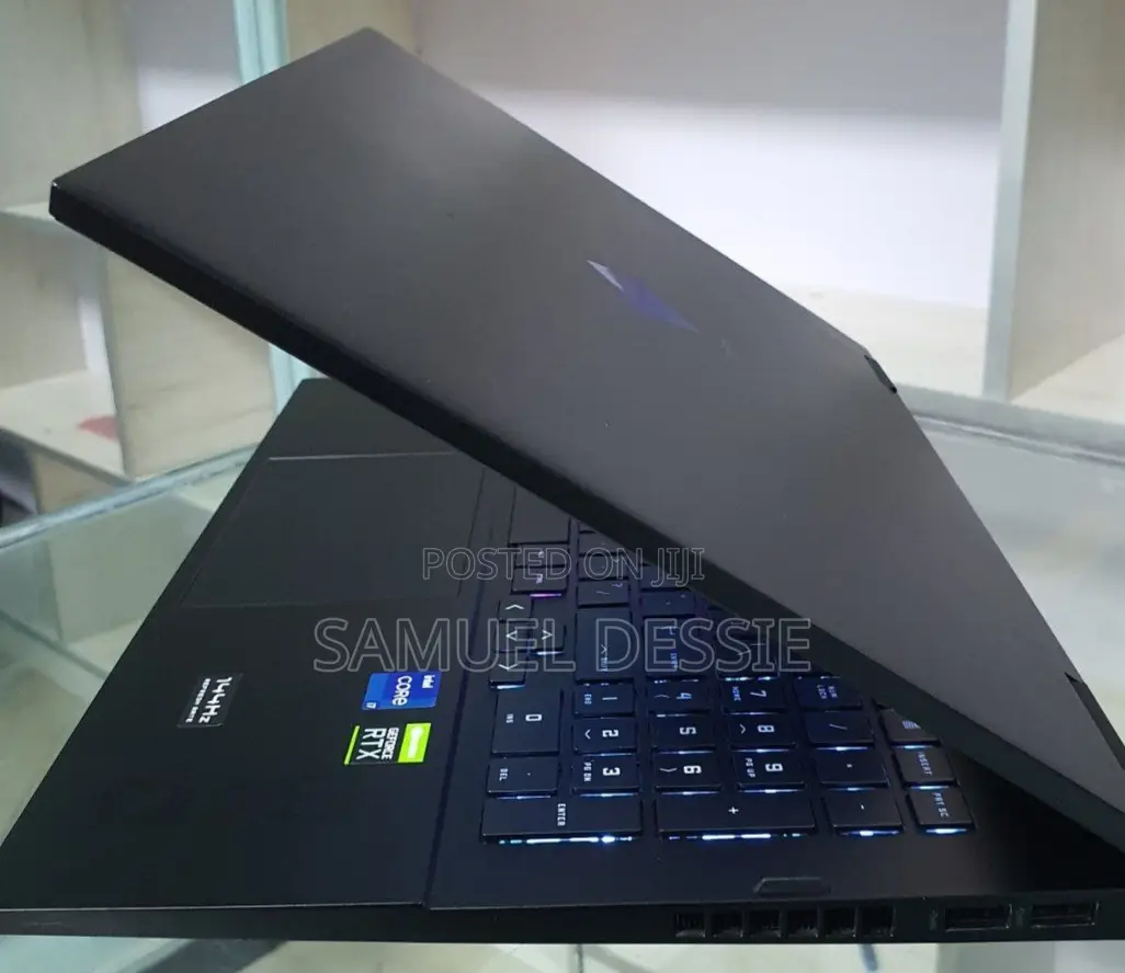 New Laptop HP Omen 16 16GB Intel Core I7 SSD 1T