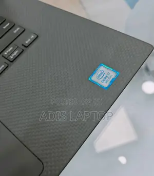 New Laptop Dell XPS 17 9720 16GB Intel Core I7 SSD 512GB