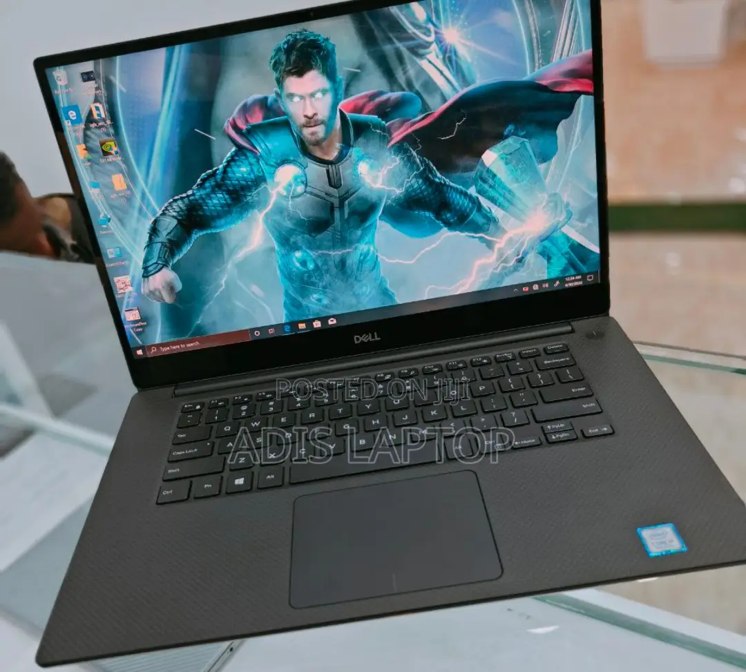 New Laptop Dell XPS 17 9720 16GB Intel Core I7 SSD 512GB
