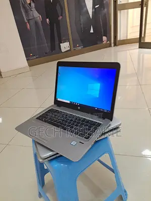 Photo - New Laptop HP EliteBook 840 8GB Intel Core i5 SSD 256GB
