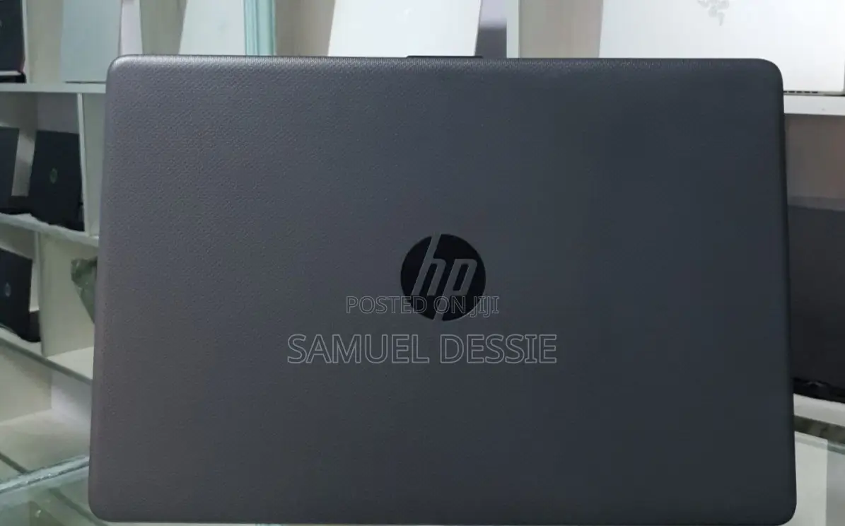 New Laptop HP Stream Notebook 8GB Intel Core I5 HDD 1T