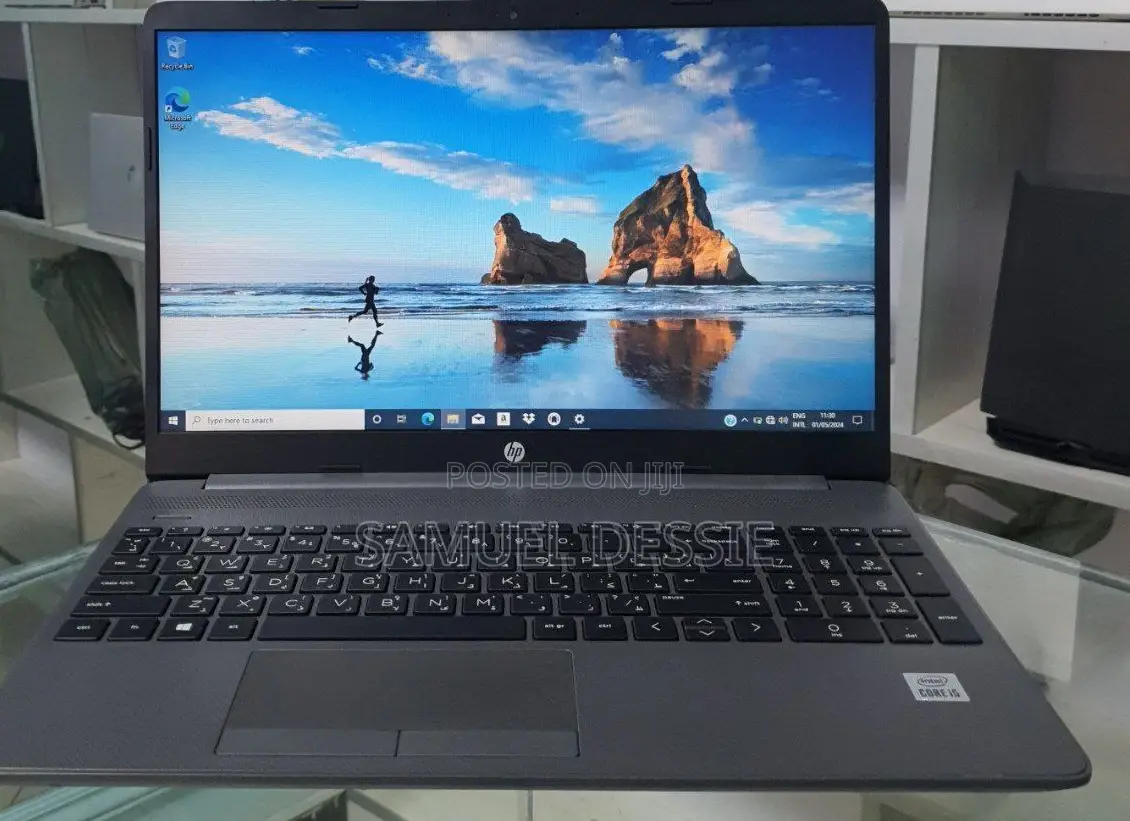 New Laptop HP Stream Notebook 8GB Intel Core I5 HDD 1T