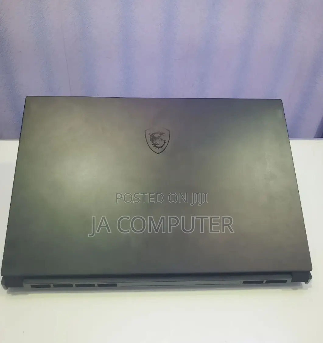 New Laptop MSI GS66 Stealth 10UH 32GB Intel Core I9 SSD 1T