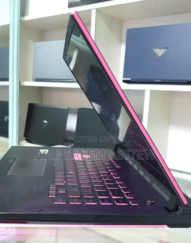 New Laptop Asus ROG Strix G15 16GB Intel Core I7 SSD 512GB