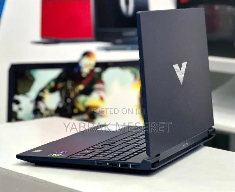 New Laptop HP Victus 15 8GB Intel Core i5 SSD 512GB