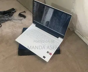 New Laptop HP Victus 15 8GB AMD Ryzen 5 SSD 512GB