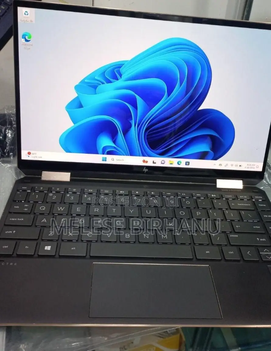 New Laptop HP Spectre 8GB Intel Core I5 SSD 512GB