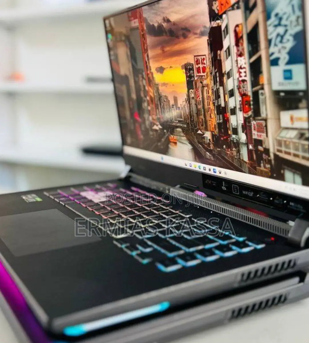 New Laptop Asus ROG Strix G15 16GB AMD Ryzen 7 SSD 1T