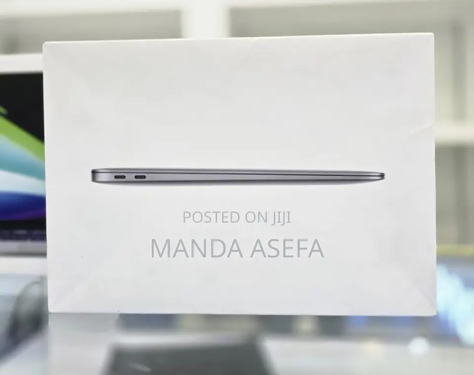 New Laptop Apple MacBook Air 8GB Apple M1 SSD 256GB