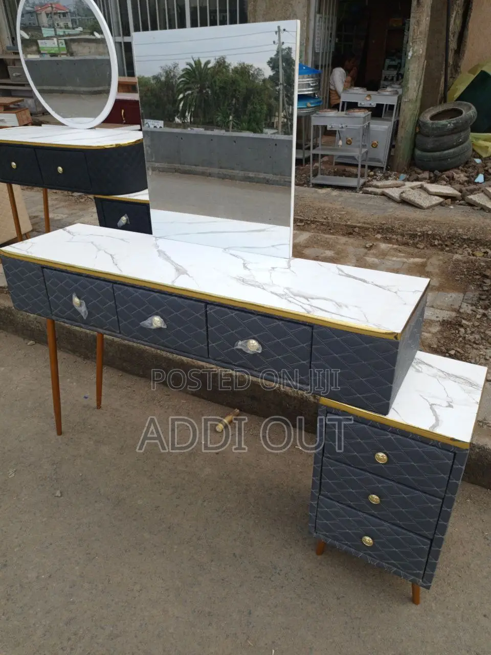 Dressing Table/ድሬሲንግ
