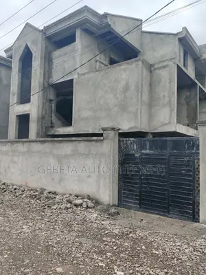 4bdrm Villa in Goal Realstate, Bole for sale