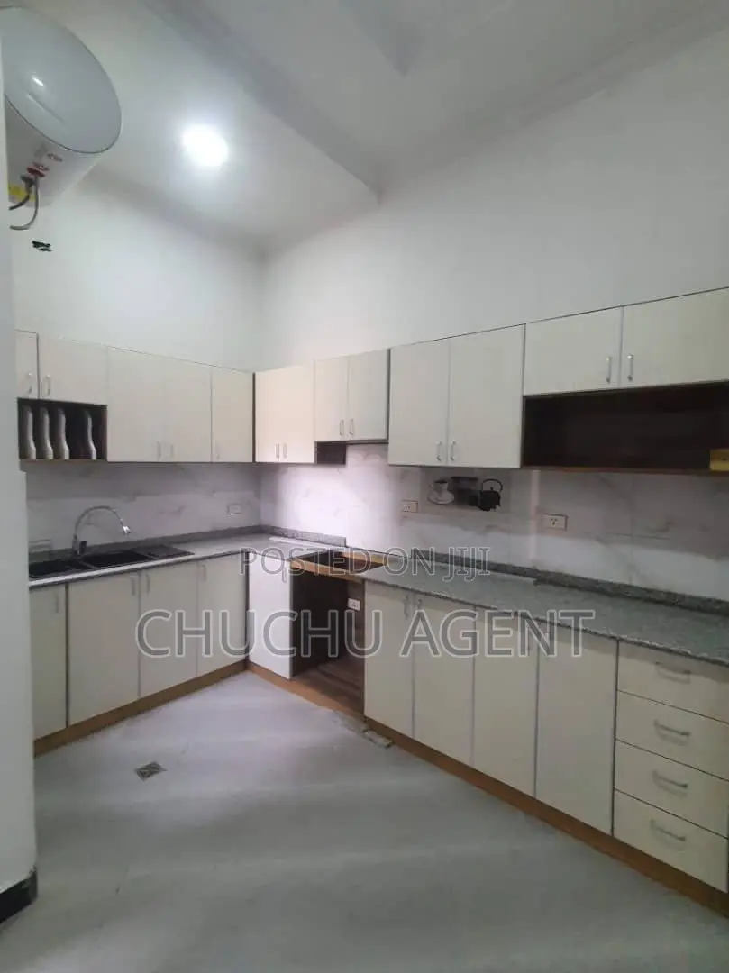 4bdrm House in Bole for sale