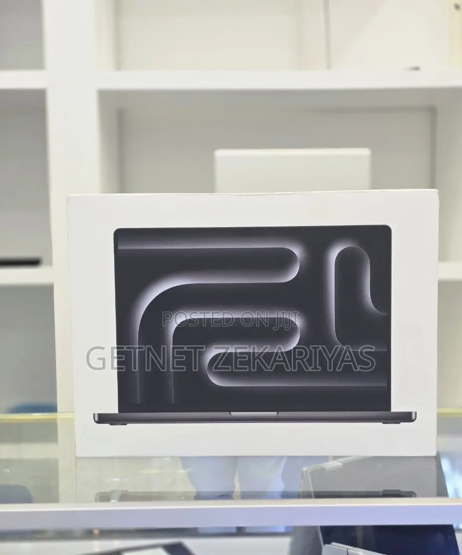 New Laptop Apple MacBook Pro 32GB Apple M3 SSD 512GB