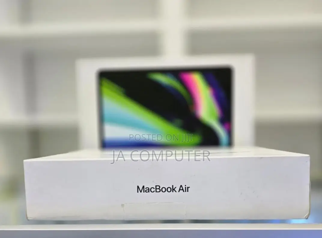 New Laptop Apple MacBook Air 2020 M1 8GB Apple M1 SSD 256GB