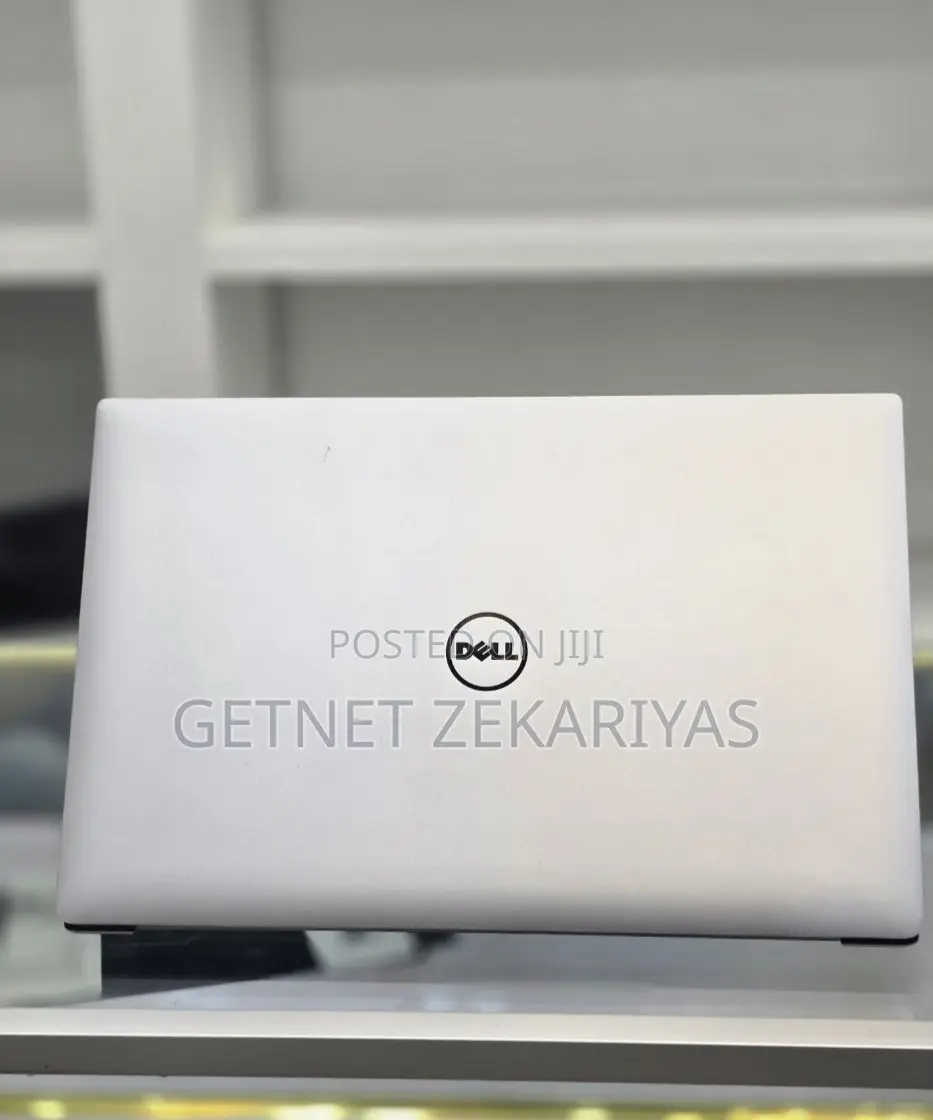 New Laptop Dell XPS 15 16GB Intel Core I5 SSD 512GB