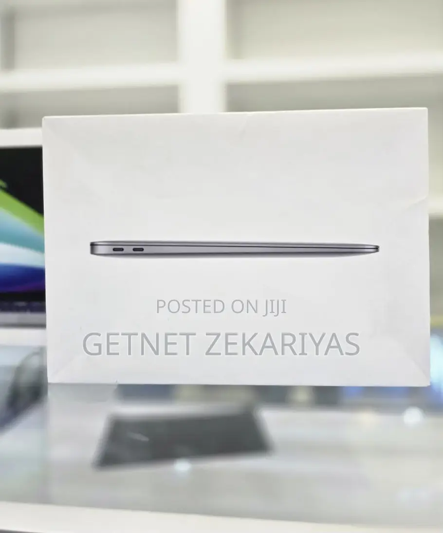 New Laptop Apple MacBook Air 2020 M1 8GB Apple M1 SSD 256GB