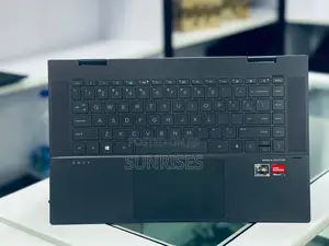 New Laptop HP Envy X360 16GB AMD Ryzen 5 SSD 512GB