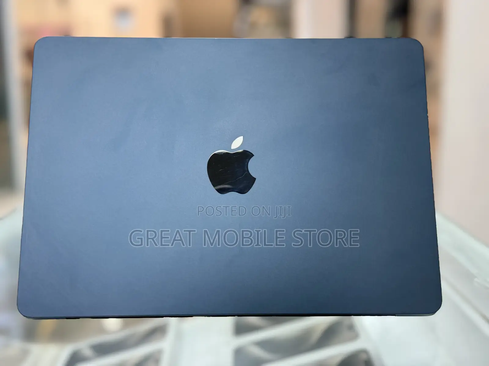 Laptop Apple MacBook Air 2022 M2 8GB Apple M2 SSD 256GB