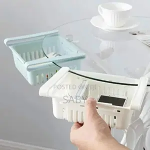 Expandable Plastic Space Saver