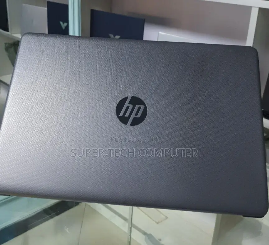 New Laptop HP Stream Notebook 8GB Intel Core I5 HDD 1T