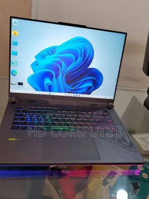 New Laptop Asus 16GB Intel Core I7 SSD 1T