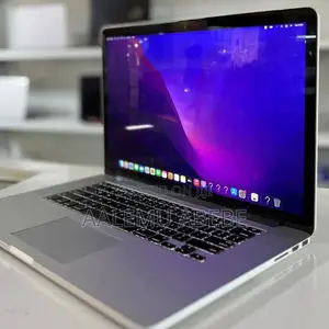 Photo - New Laptop Apple MacBook Pro 2015 16GB Intel Core I7 SSD 1T