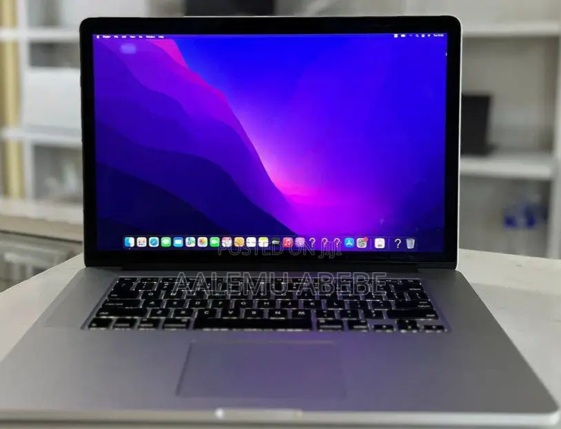 New Laptop Apple MacBook Pro 2015 16GB Intel Core I7 SSD 1T