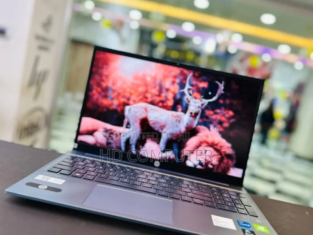 New Laptop HP Pavilion 15 16GB Intel Core I5 SSD 512GB