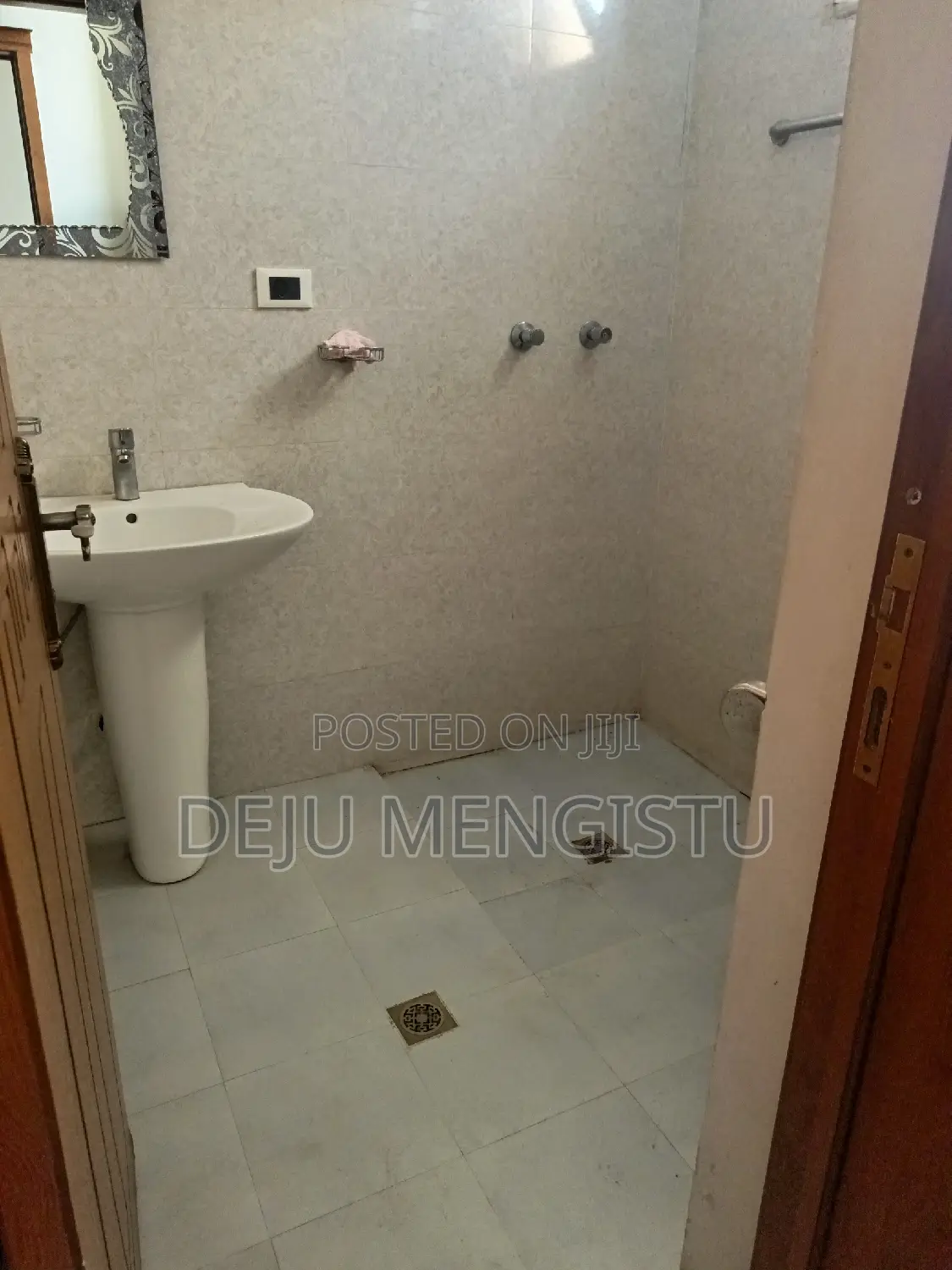 Furnished 3bdrm Apartment in ፍየል ቤት, Bole for rent