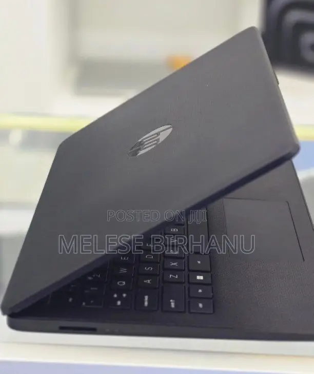 New Laptop HP 16GB AMD Ryzen 7 SSD 512GB
