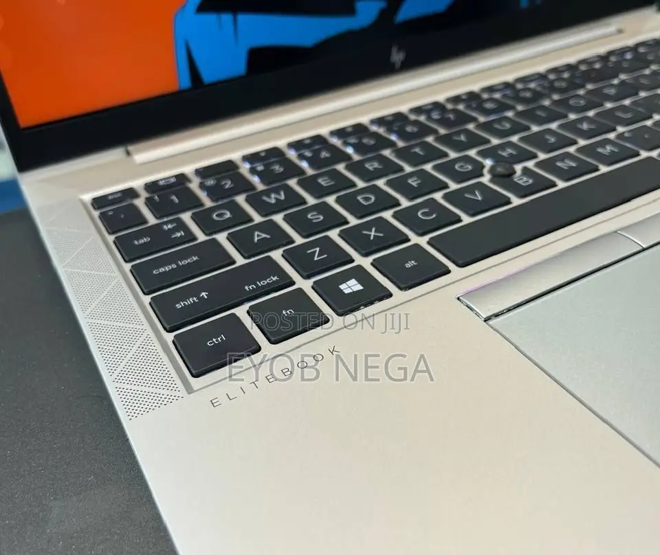 New Laptop HP EliteBook 840 G7 16GB AMD Ryzen 5 SSD 512GB