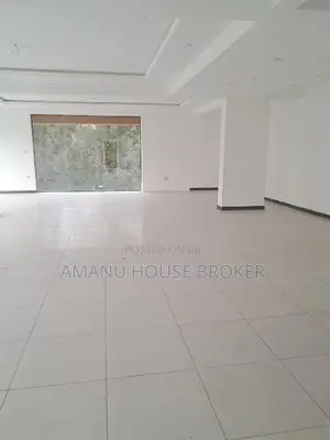 Urgent for Rent 150sqm Office Showroom