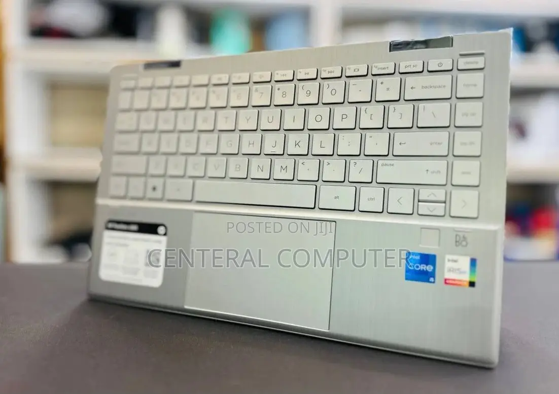 New Laptop HP Pavilion 11 16GB Intel Core I5 SSD 512GB