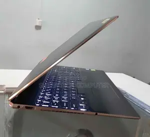 New Laptop HP Spectre X360 16GB Intel Core I7 SSD 512GB