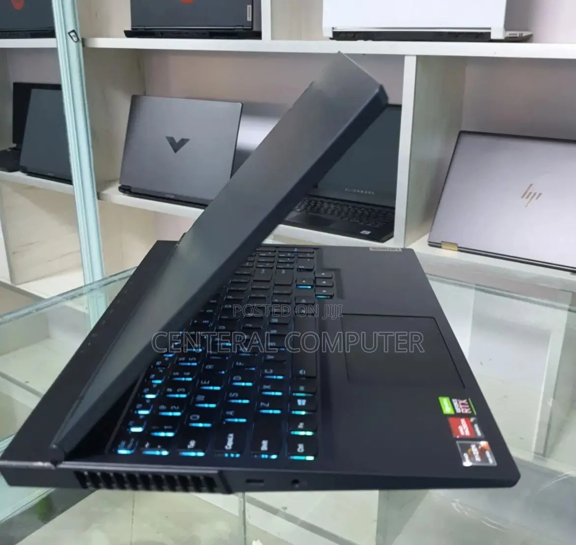 New Laptop Lenovo Legion 5i 16GB AMD Ryzen 7 SSD 512GB