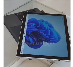 New Laptop Microsoft 8GB Intel Core I5 SSD 256GB