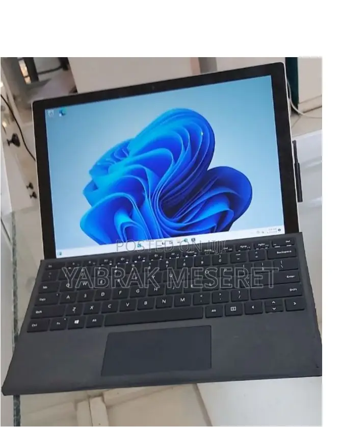 New Laptop Microsoft 8GB Intel Core I5 SSD 256GB