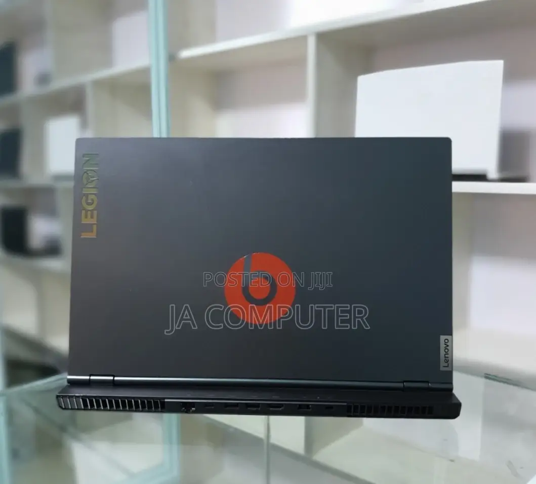 New Laptop Lenovo Legion 5 16GB AMD Ryzen 5 SSD 512GB