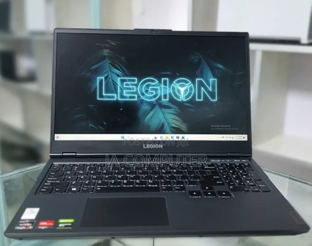 New Laptop Lenovo Legion 5 16GB AMD Ryzen 5 SSD 512GB