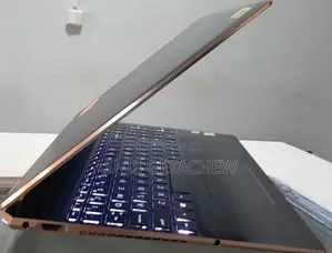New Laptop HP Spectre X360 16GB Intel Core I7 SSD 512GB